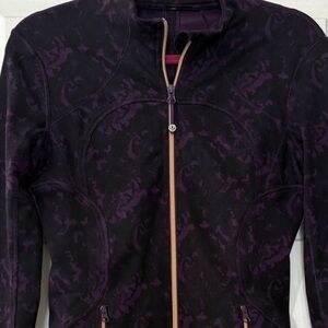 Lululemon Purple and black paisley print jacket